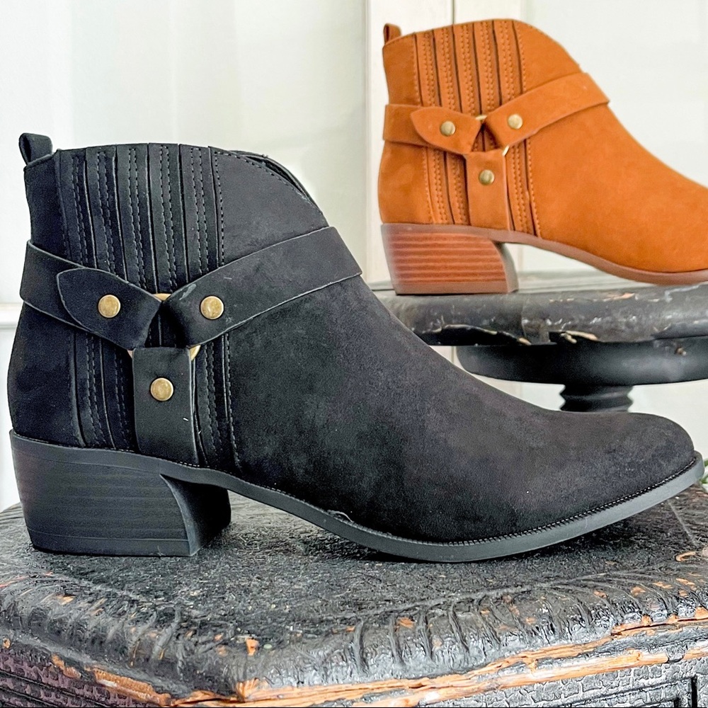 BLACK Faux Suede Booties